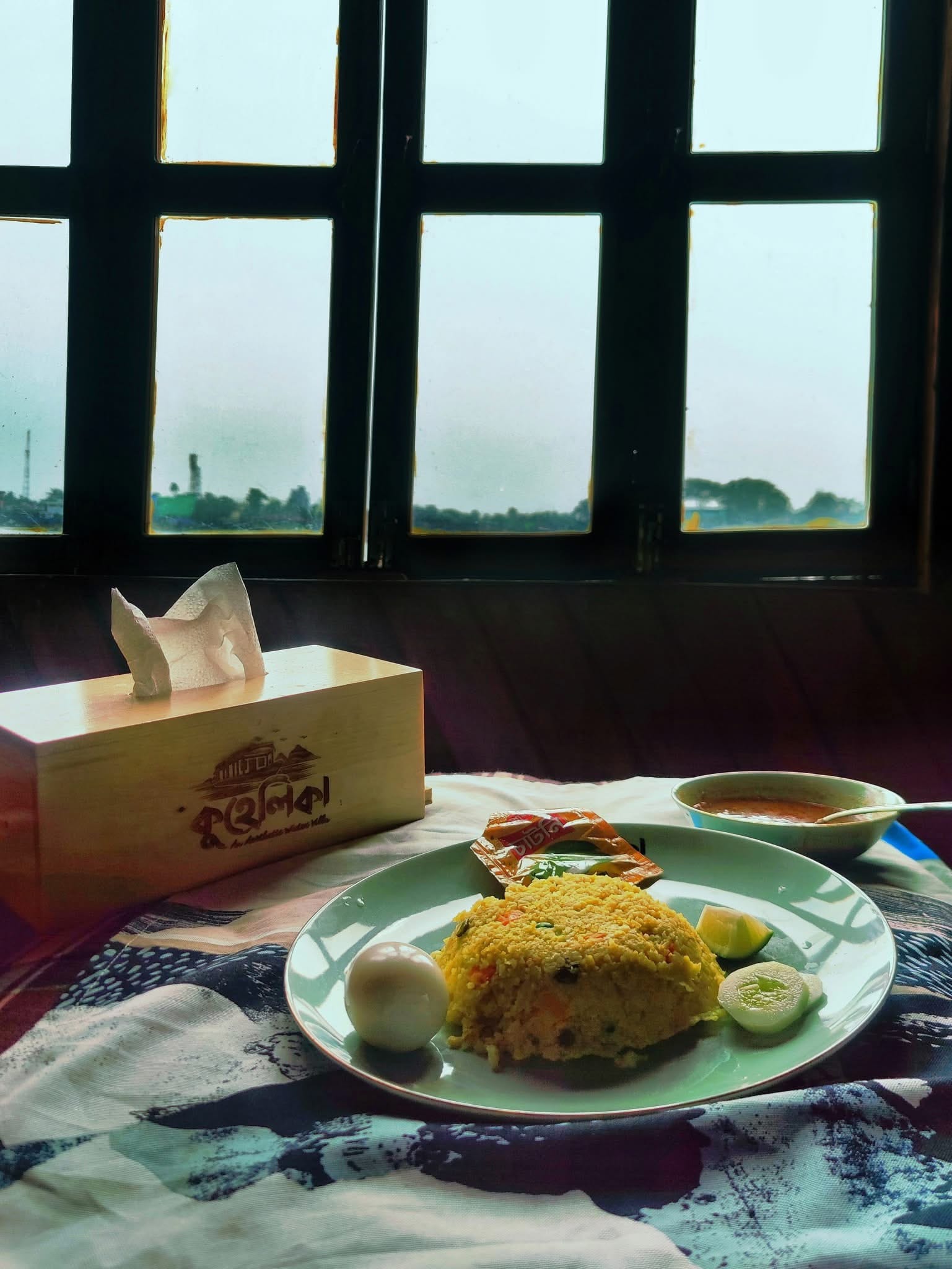 Breakfast arrangement in cabin