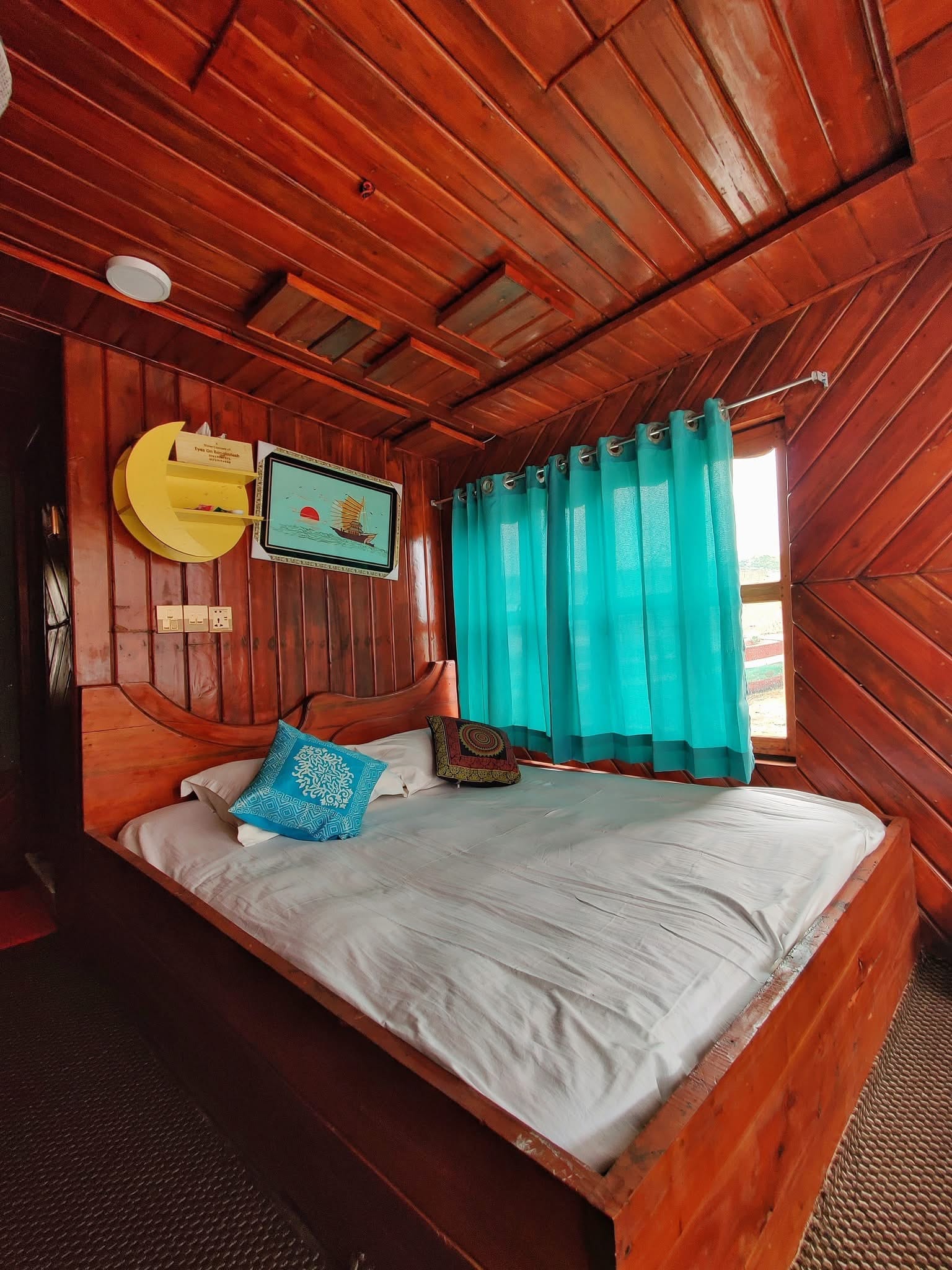 Private cabin setup